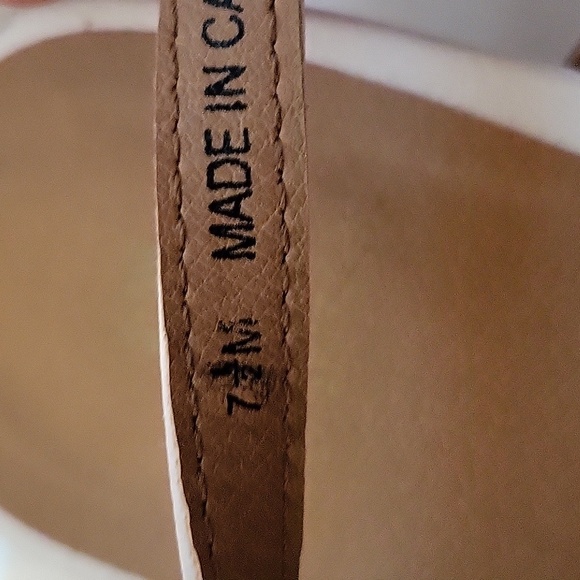 White Summer Sandal - Picture 4 of 5